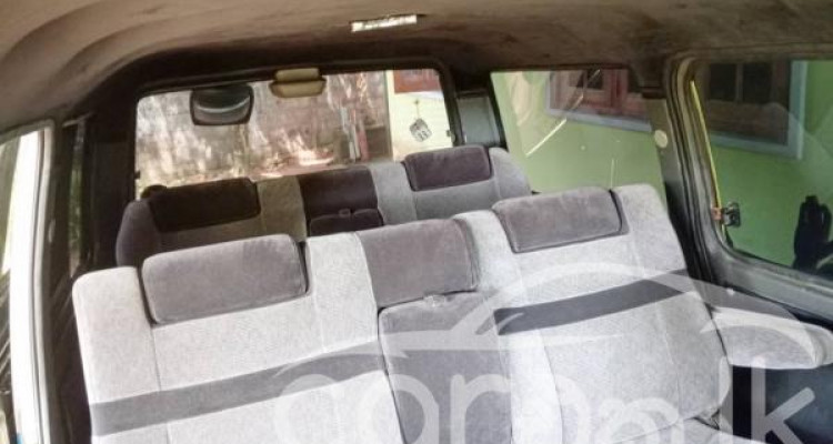 NISSAN VANETTE 1998