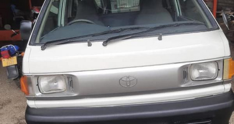 TOYOTA LITEACE 1998