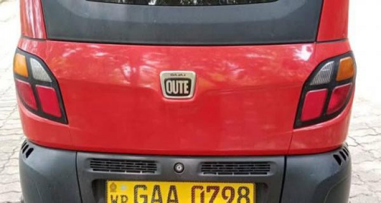 BAJAJ QUTE 2019