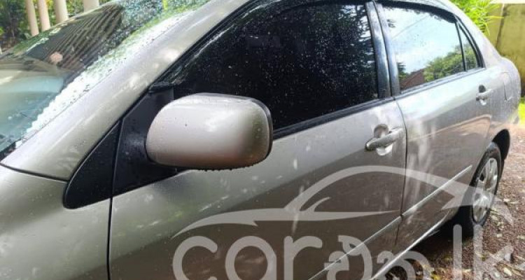TOYOTA COROLLA 121 2002