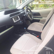 TOYOTA AQUA 2014