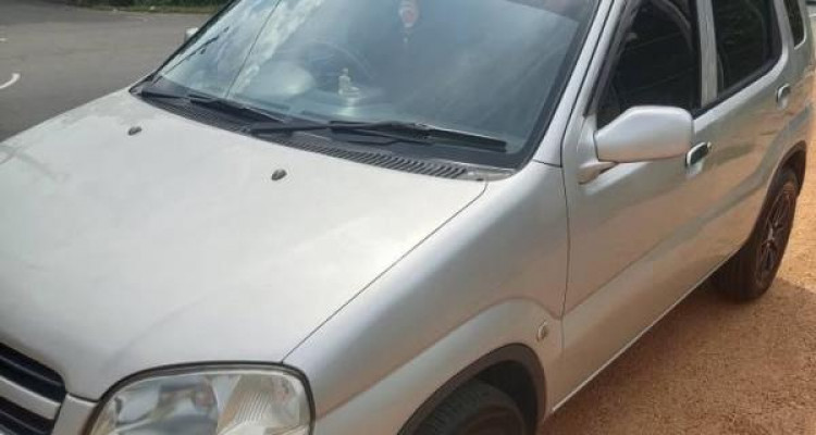 SUZUKI SWIFT 2003