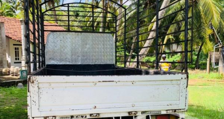 ISUZU ELF 1996