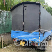 ISUZU ELF 1999