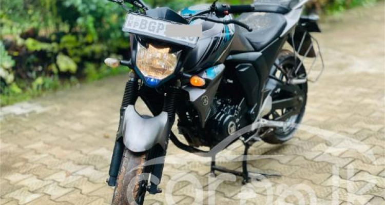 YAMAHA FZ V2 2018