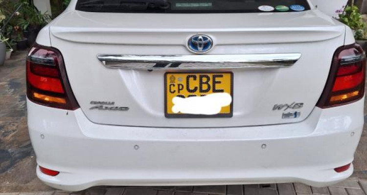 TOYOTA AXIO 2018