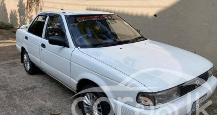NISSAN SUNNY SB13 1993