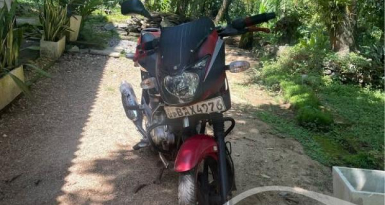 BAJAJ PULSAR 150 2014