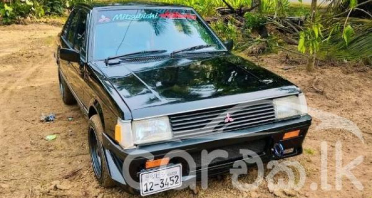 MITSUBISHI LANCER BOX 1982