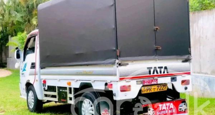 TATA SUPER ACE 2011
