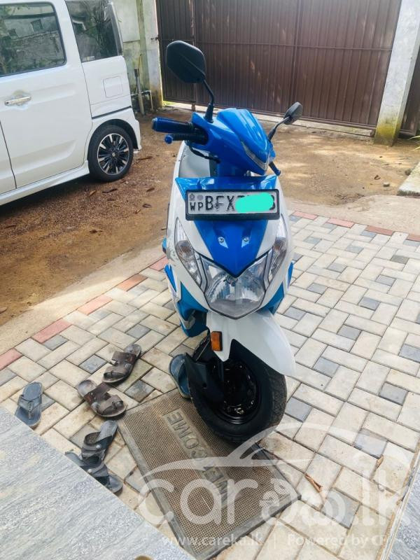 HONDA DIO SCV 110 2017