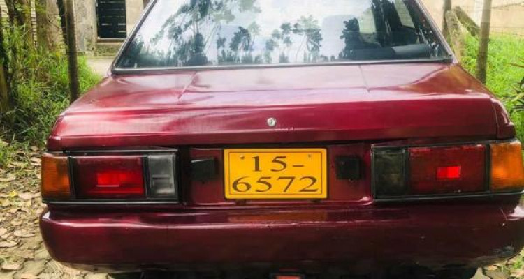 NISSAN SUNNY B11 1982