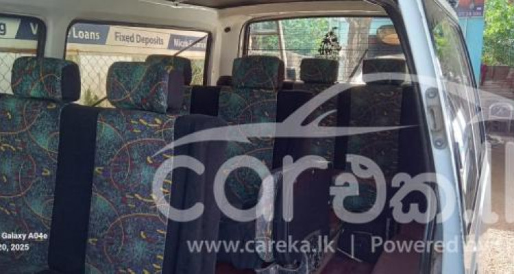 TOYOTA HIACE LH50 1983