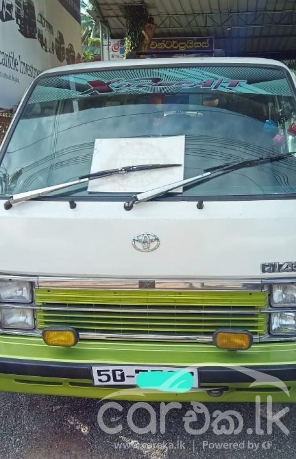 TOYOTA HIACE LH50 1983