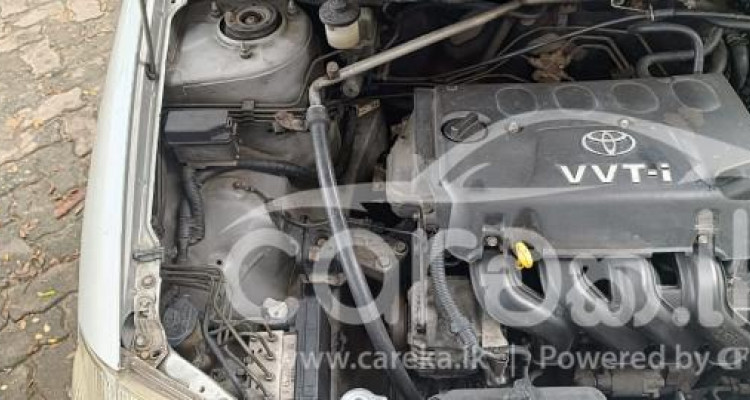 TOYOTA COROLLA NZE-121 2003
