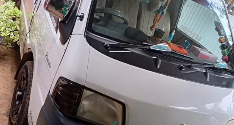 NISSAN VANETTE 2003