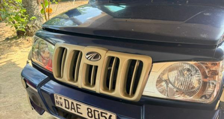 MAHINDRA BOLERO 2016
