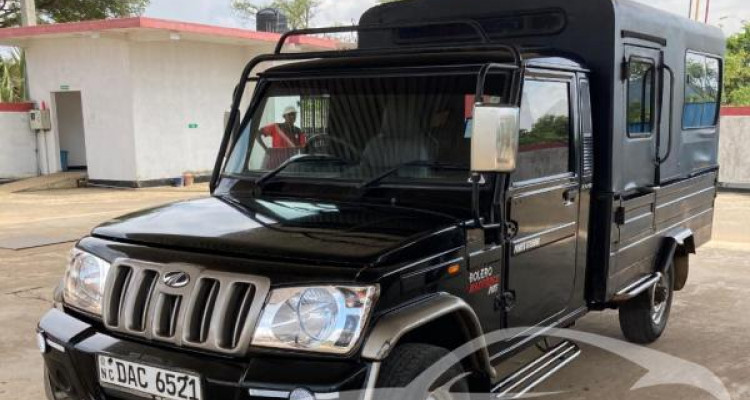 MAHINDRA BOLERO 2015