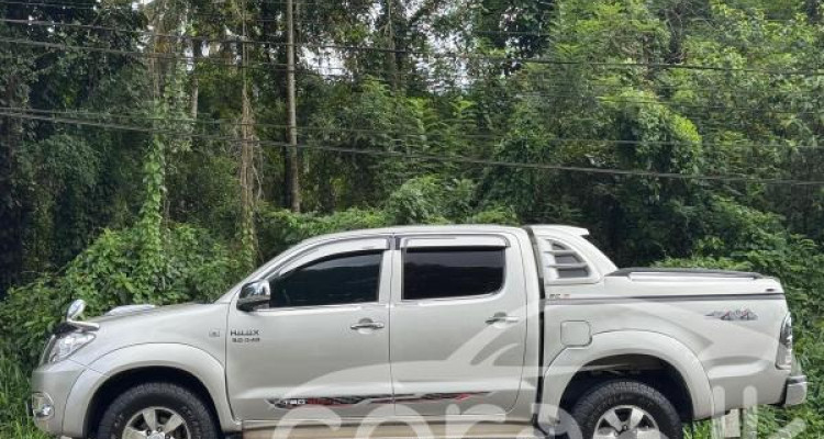 TOYOTA HILUX 2006