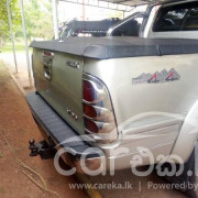 TOYOTA HILUX 2009