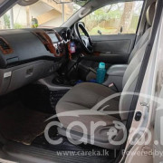 TOYOTA HILUX 2009
