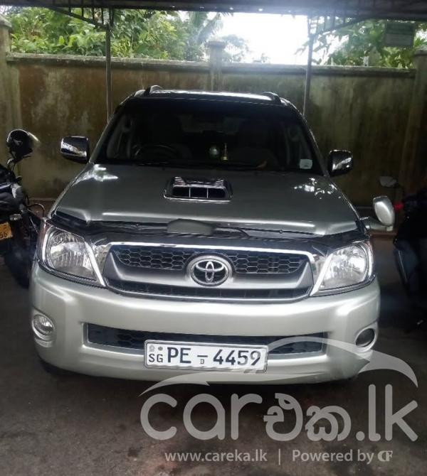 TOYOTA HILUX 2009