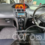 TOYOTA VITZ 2007