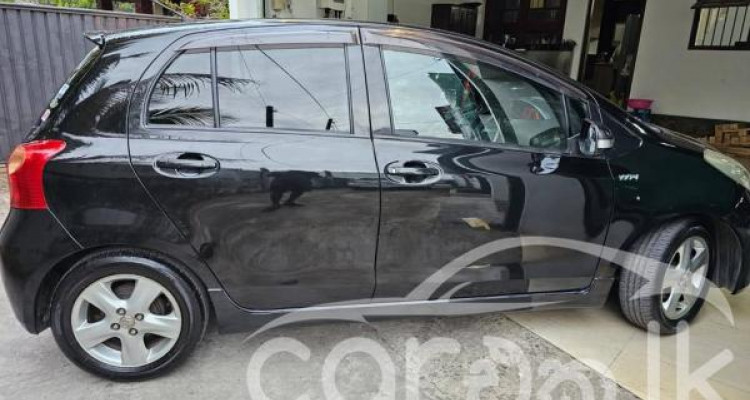 TOYOTA VITZ 2007