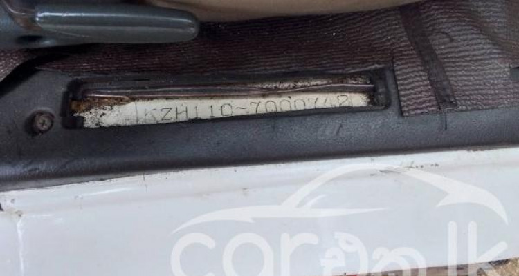 TOYOTA DOLPHIN 1995