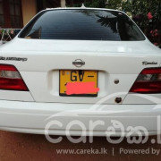 NISSAN BLUEBIRD 1999