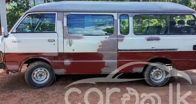 TOYOTA HIACE LH40 1981