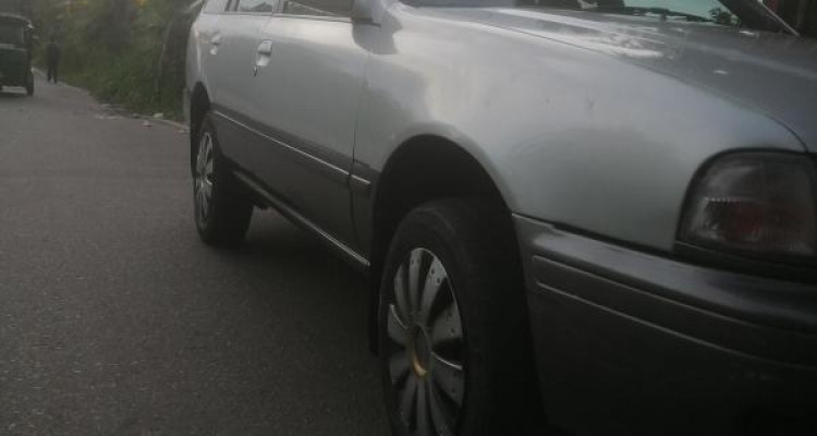 NISSAN AD WAGON 1998