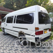 TOYOTA DOLPHIN 1995