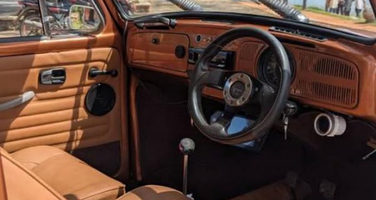 VOLKSWAGEN BEETLE 1972