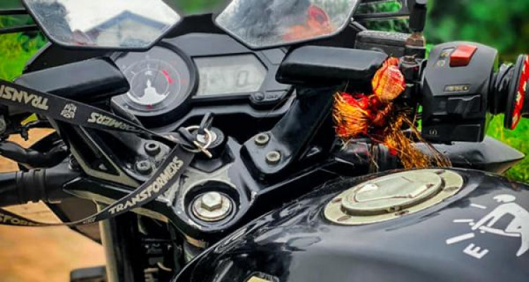 BAJAJ PULSAR 135 2015