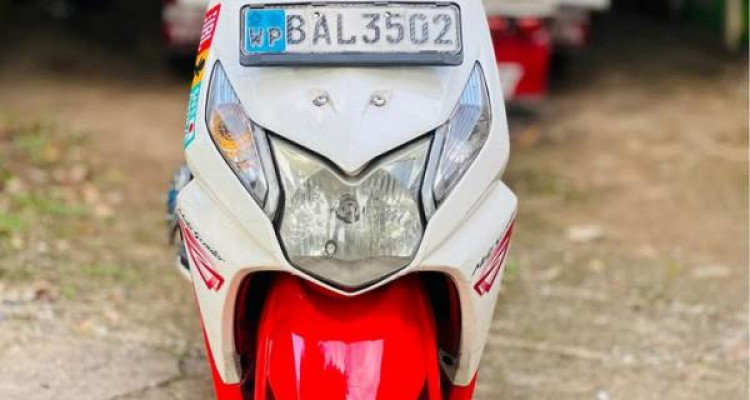 HONDA DIO 2013