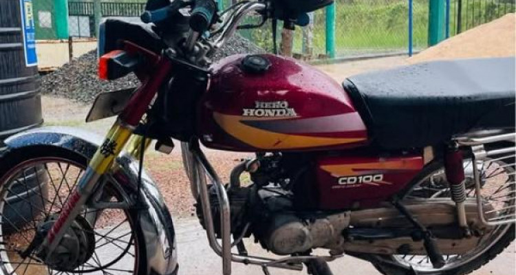 HERO HONDA CD100 2001