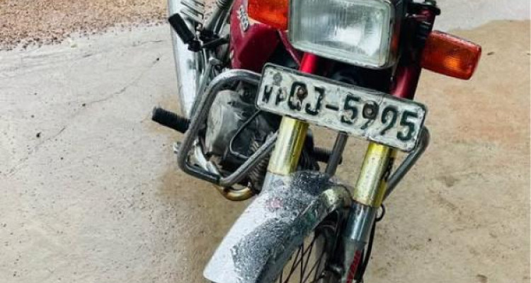 HERO HONDA CD100 2001