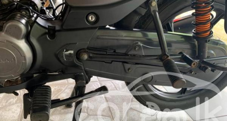BAJAJ PLATINA 2009