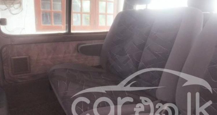 NISSAN VANETTE VX 2000