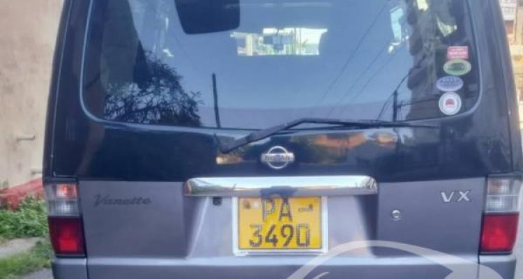 NISSAN VANETTE VX 2000