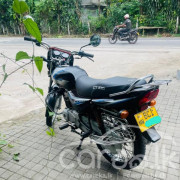 BAJAJ CT100 2015