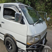 TOYOTA HIACE LH113 1991