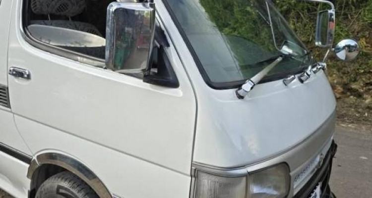 TOYOTA HIACE LH113 1991