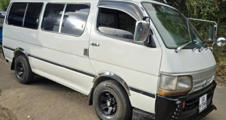 TOYOTA HIACE LH113 1991