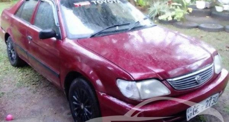 TOYOTA SOLUNA 2000