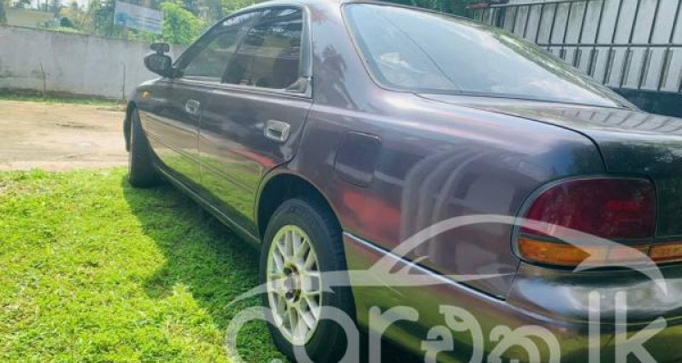 NISSAN BLUEBIRD 1994