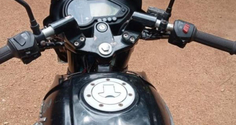 BAJAJ PULSAR 2011