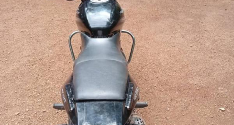 BAJAJ PULSAR 2011
