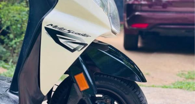 HONDA DIO 2015